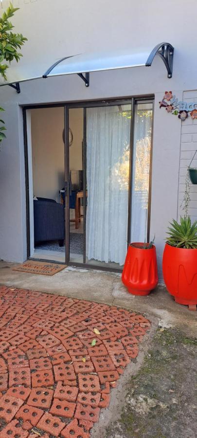 The Cottage Unit Bloemfontein Esterno foto