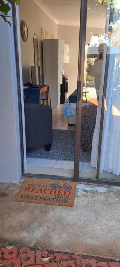 The Cottage Unit Bloemfontein Esterno foto