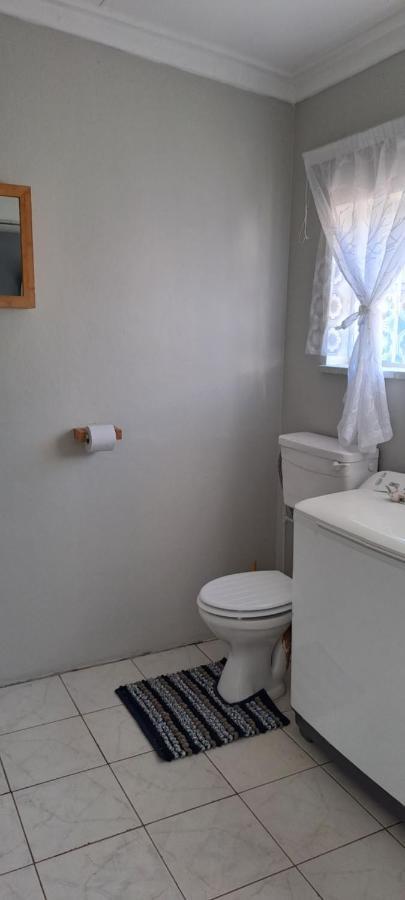 The Cottage Unit Bloemfontein Esterno foto